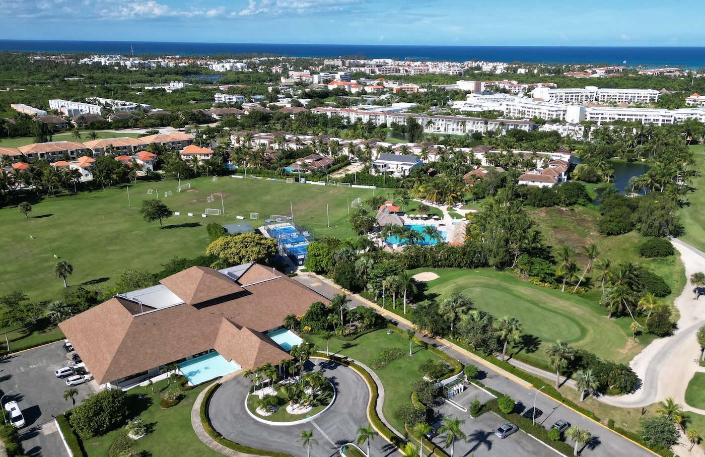 Cocotal Golf Country Club in Bavaro min